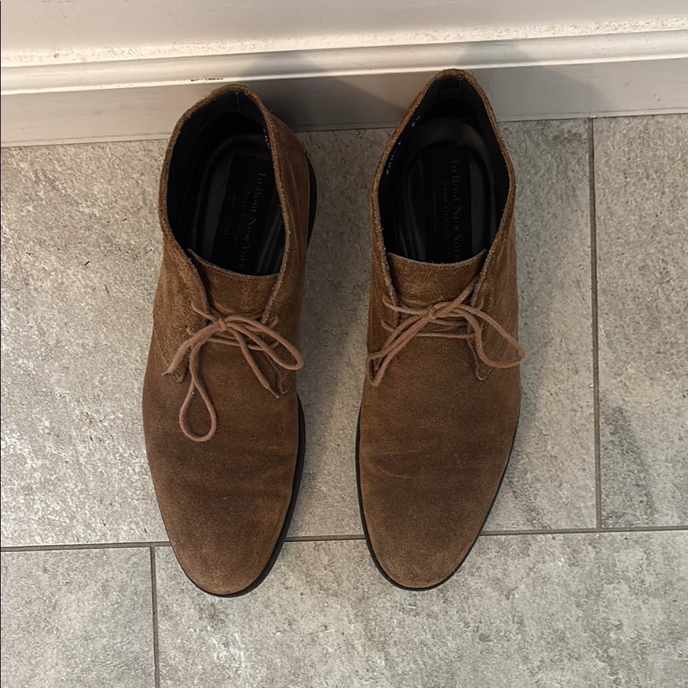 To Boot New York Brown Suede Chukka Boots